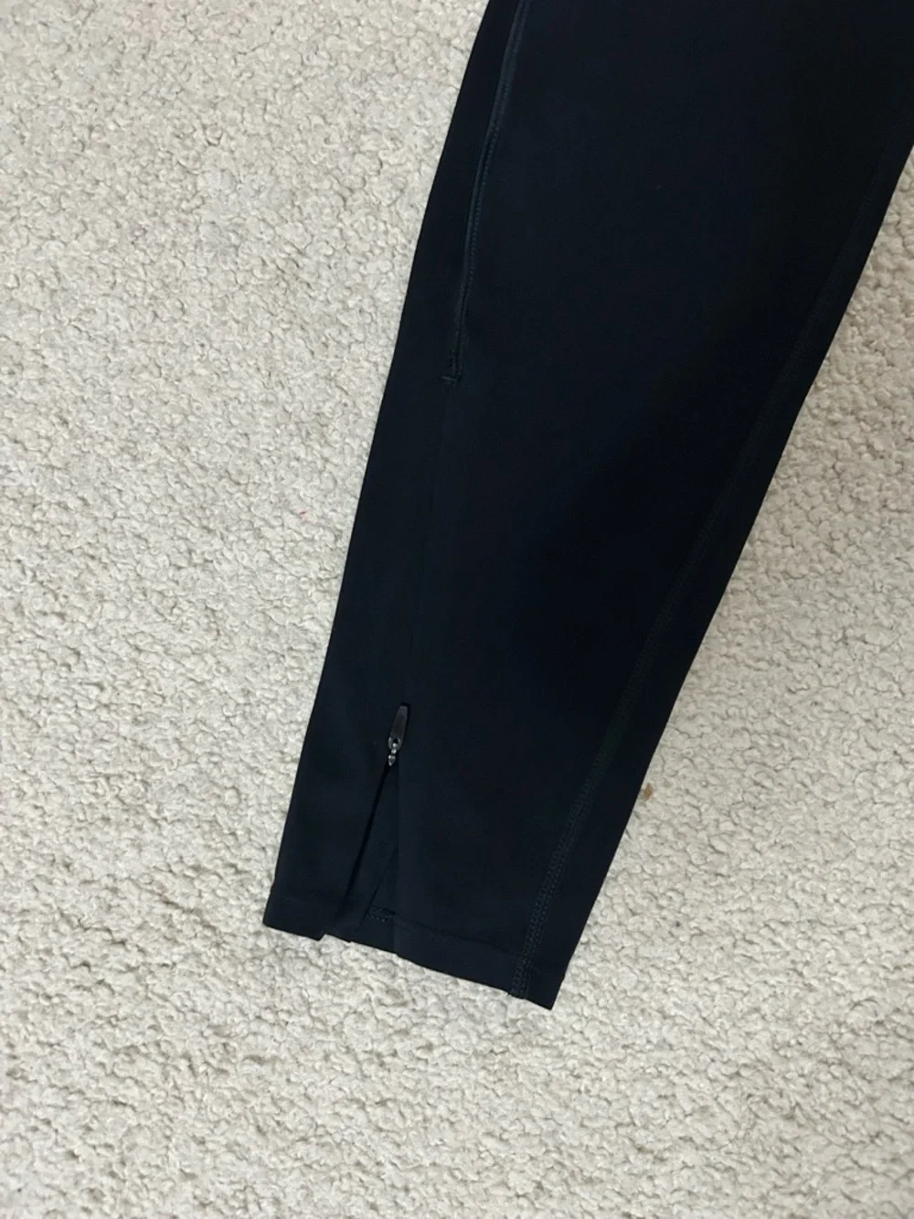 HOKA leggings - Picture 3 of 3